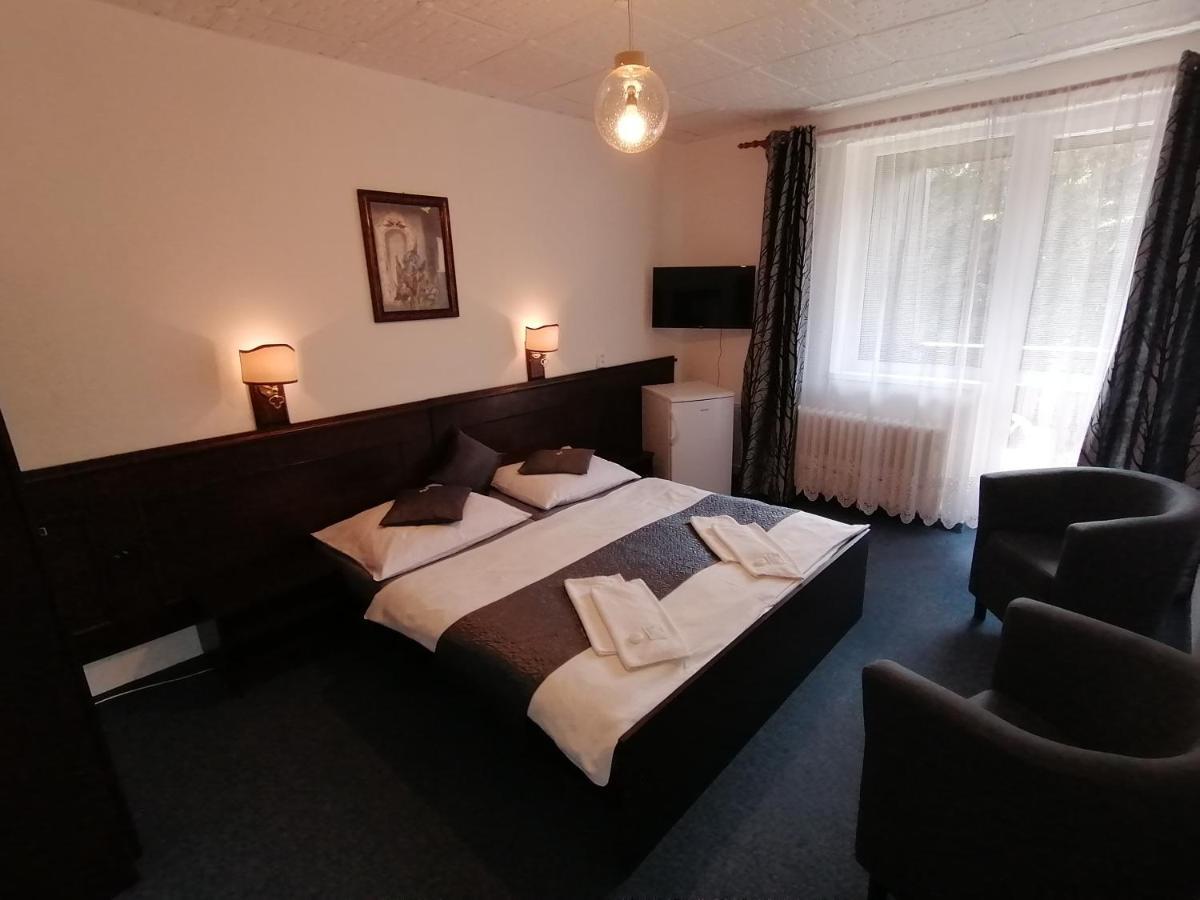 Hotel Pavla Vysocina Nove Mesto na Morave Luaran gambar